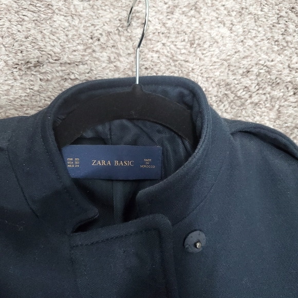 Women's coat - Picture 2 of 3